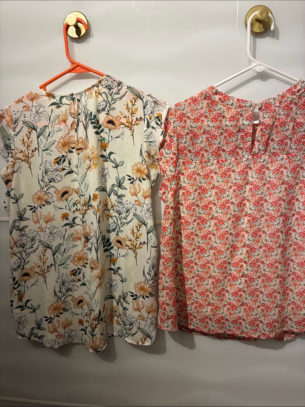 Two Floral Ruffle Sleeve Blouses - Picture 6 of 6